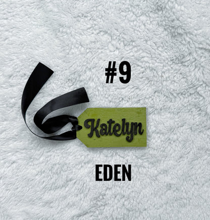 Customized gift tags