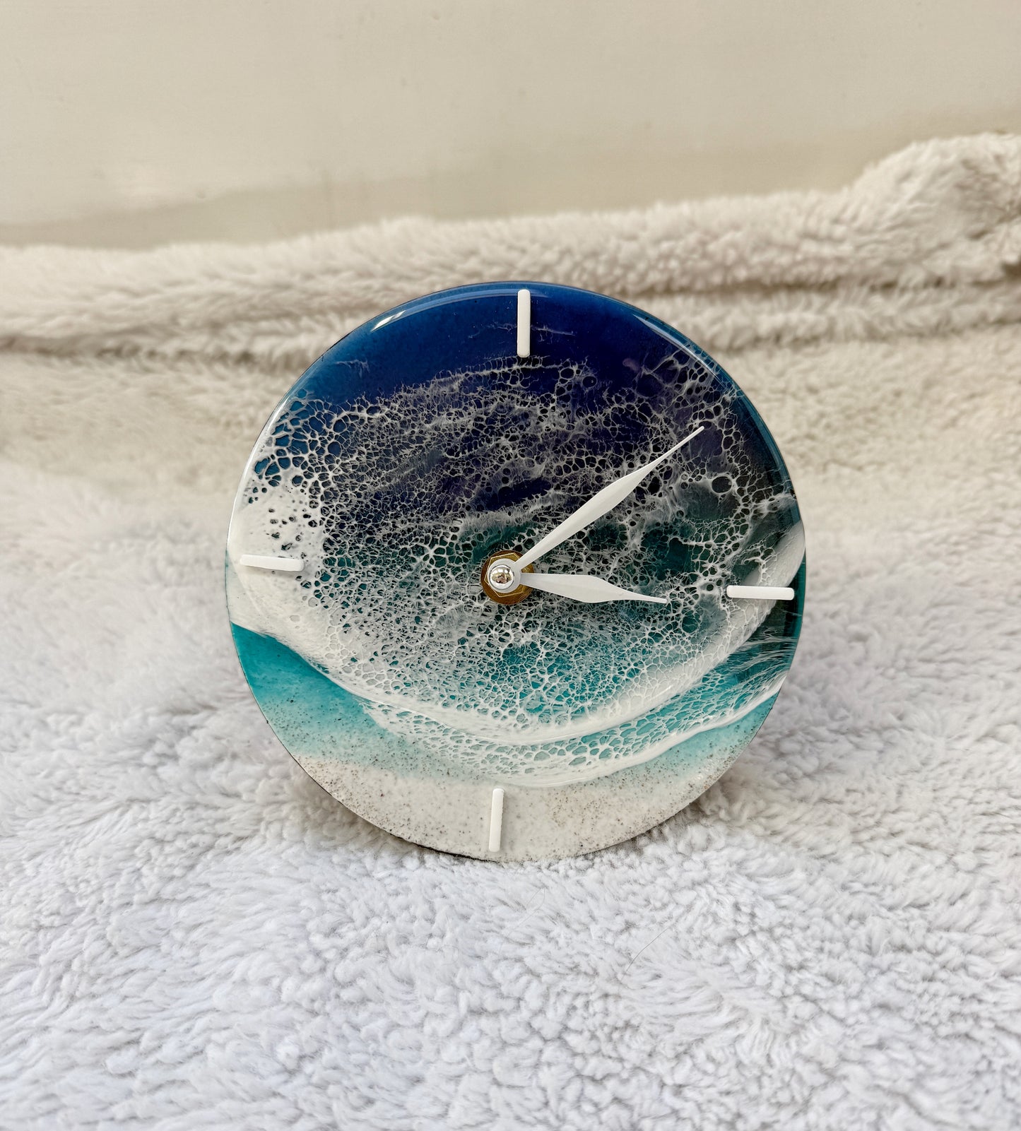 Mini Ocean Wave Clock 4/9/26
