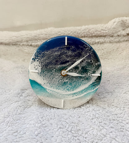 Mini Ocean Wave Clock 4/9/26