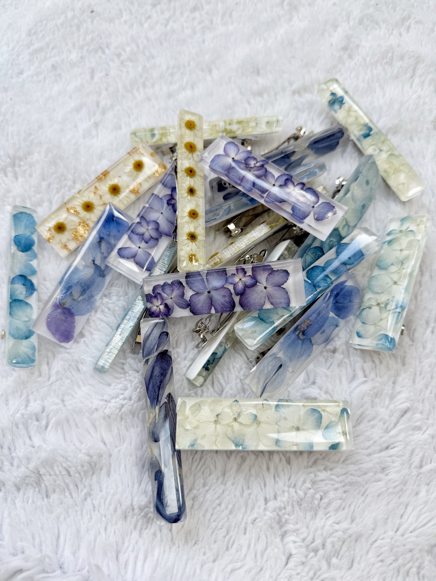 Resin Floral Barrette