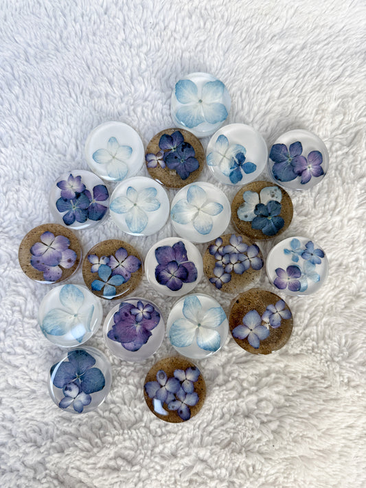 Hydrangea Flower Magnets | Real Pressed Flower Resin Magnets 9/17/26