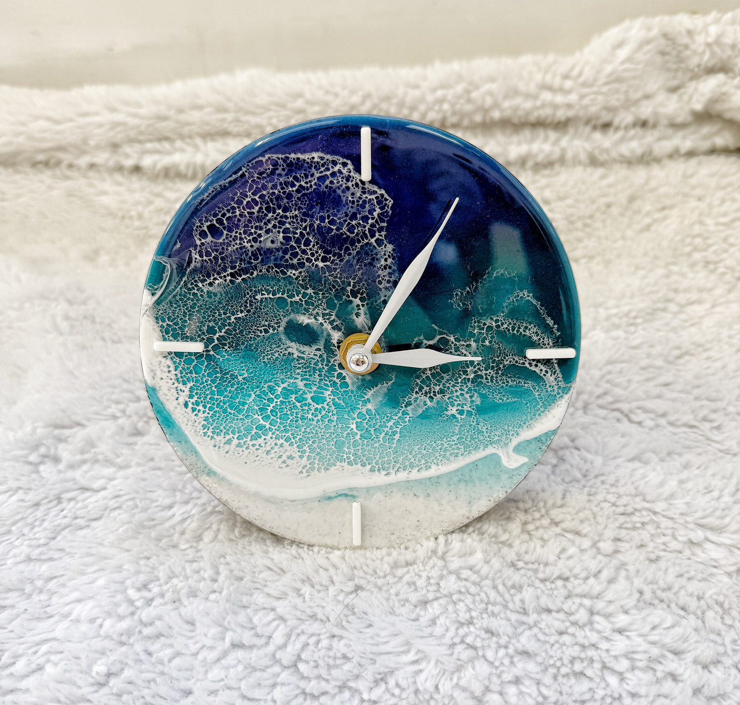 Mini Ocean Wave Clock 4/9/26