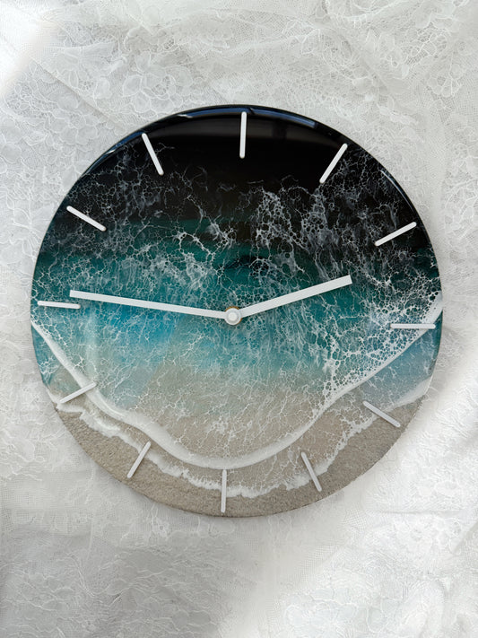 Ocean Wave Clock 9.8.25