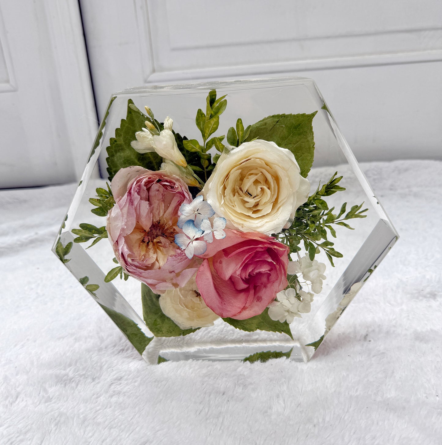 8" Hexagon Floral Preservation Keepsake