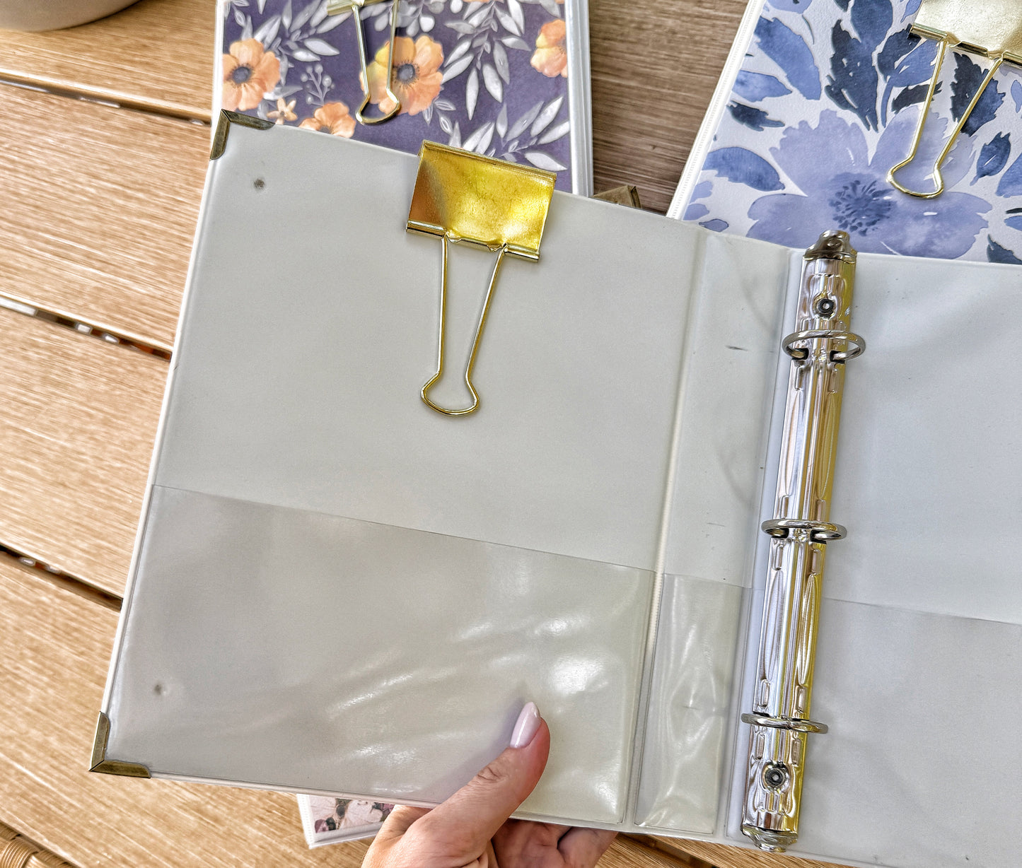 📚 Refillable 3-Ring Art Binder