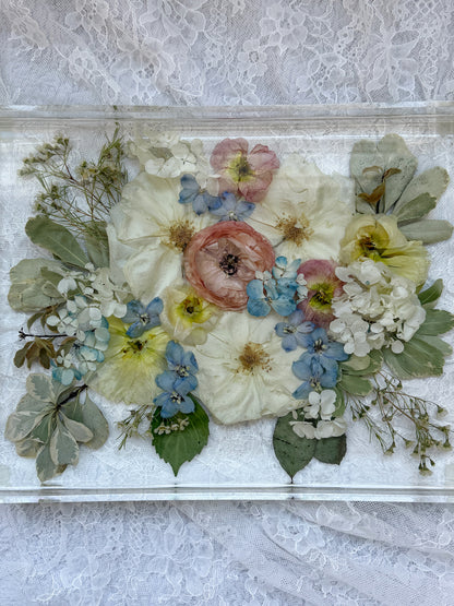 11" x 14" Acrylic Tray Floral Preservation Keepsake