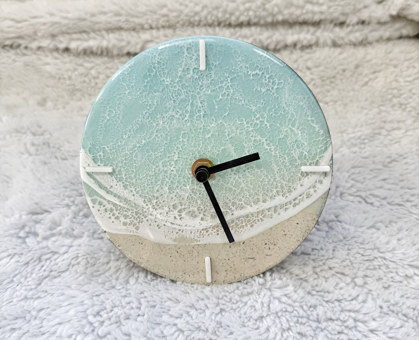 Mini Ocean Wave Clock 4/9/26