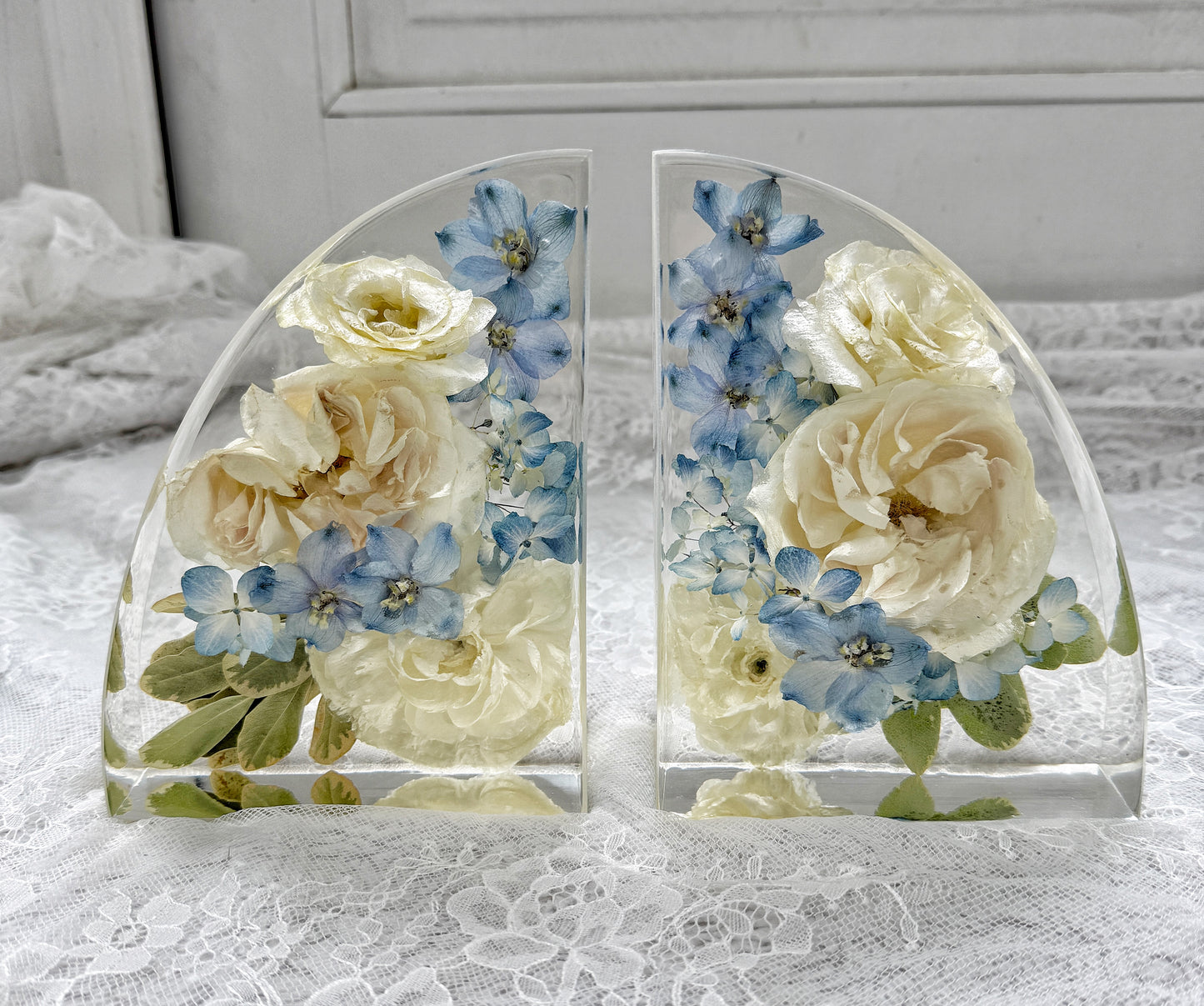 7" Bookends Floral Preservation Keepsake