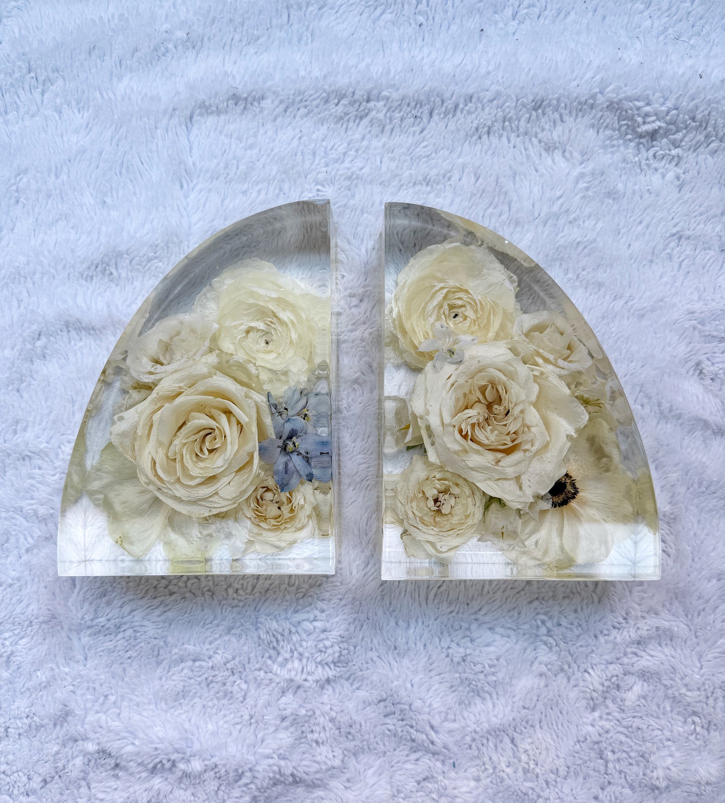 7" Bookends Floral Preservation Keepsake