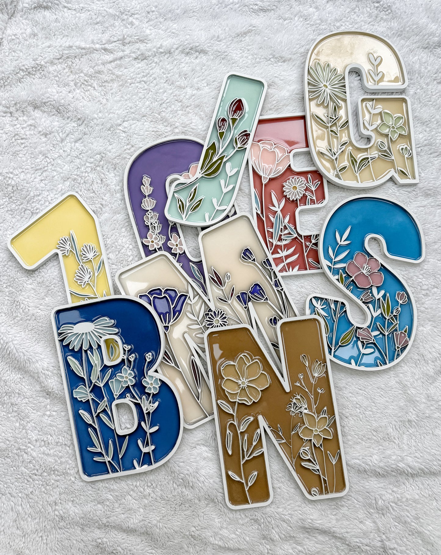 Custom Floral Resin Letter – Botanical Initial Art