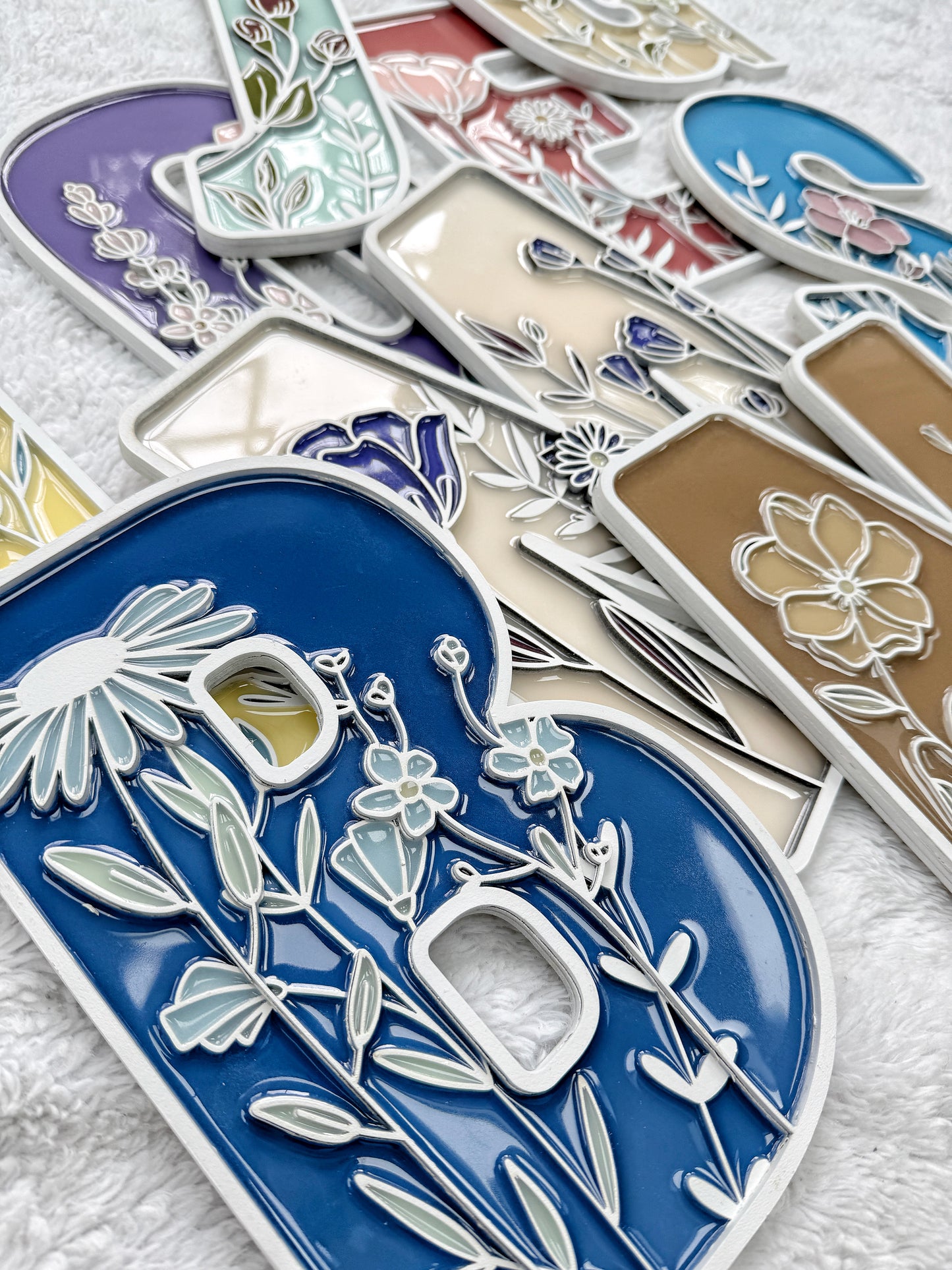 Custom Floral Resin Letter – Botanical Initial Art