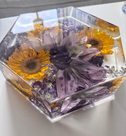 10" Hexagon Floral Preservation Keepsake