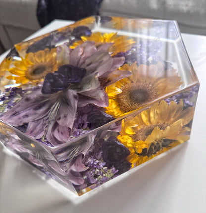 10" Hexagon Floral Preservation Keepsake